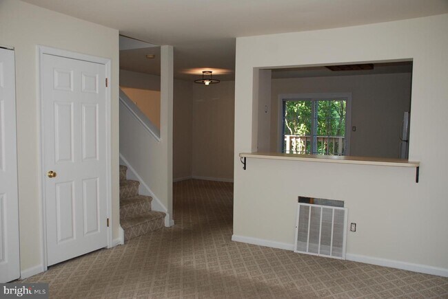 Photo - 788 Bradford Terrace