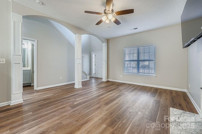 Photo - 3538 Joel Turner Dr