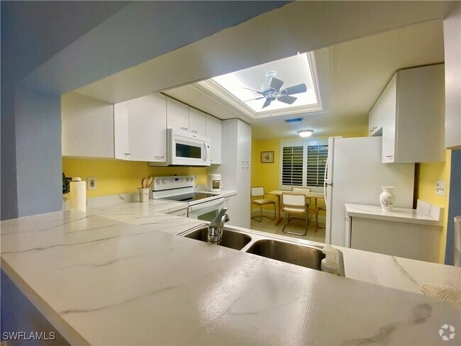 Building Photo - 12601 Kelly Sands Way Unit 422 Rental