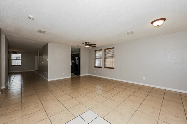 Photo - 2128 Panorama Ln