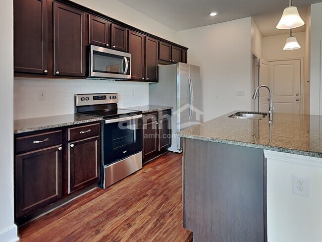 Photo - 4634 Reisswood Loop