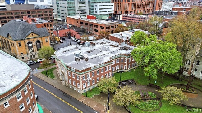 Building Photo - 40 North St
