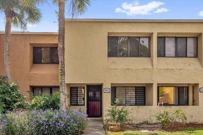 Building Photo - 5852 Windhover Dr Rental