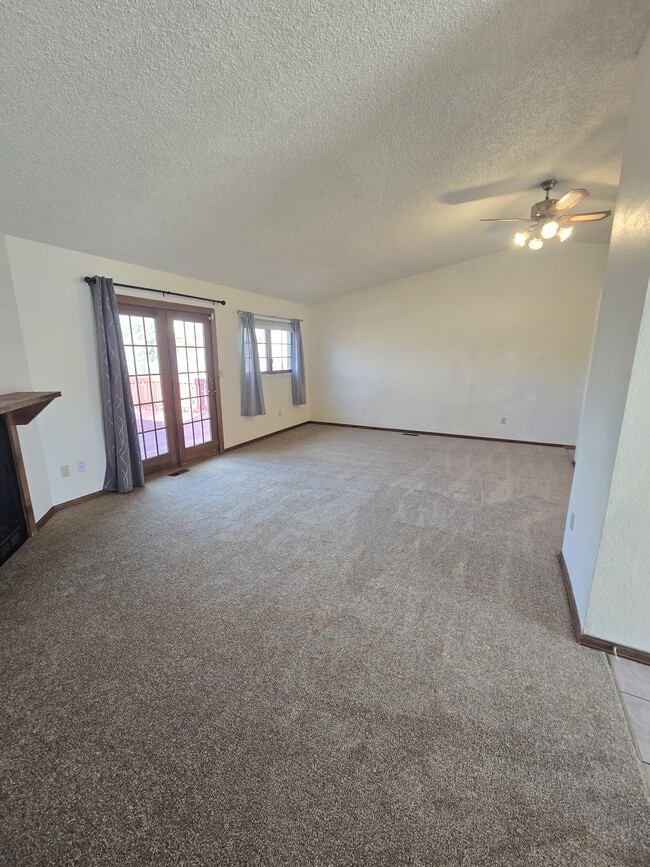 Photo - 7930 Conifer Dr