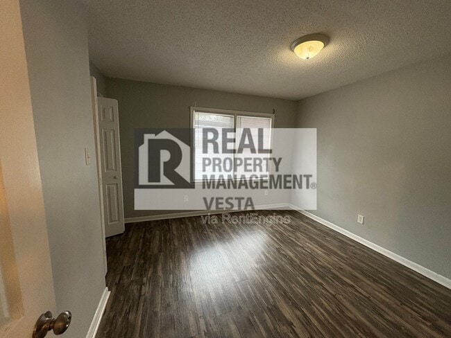 Photo - 131 Wall St Unit 103