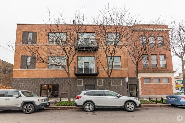 Building Photo - 3 bedroom in Chicago IL 60647 Unit 3B Rental