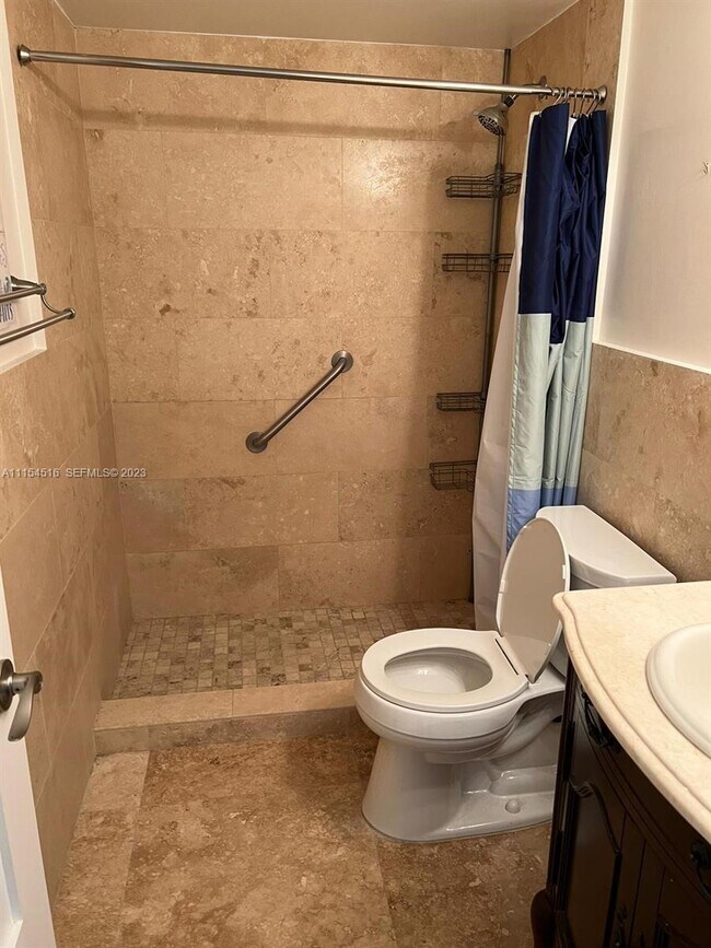 Photo - 3725 S Ocean Dr Unit 301