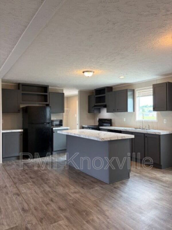 Photo - 1413 Howell River Rd