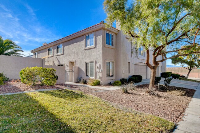 Photo - 503 Armenian Pl Townhome