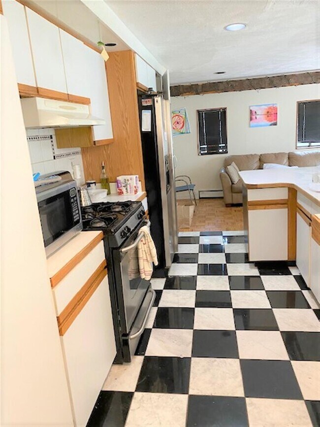 Photo - 61 6th St Unit 1