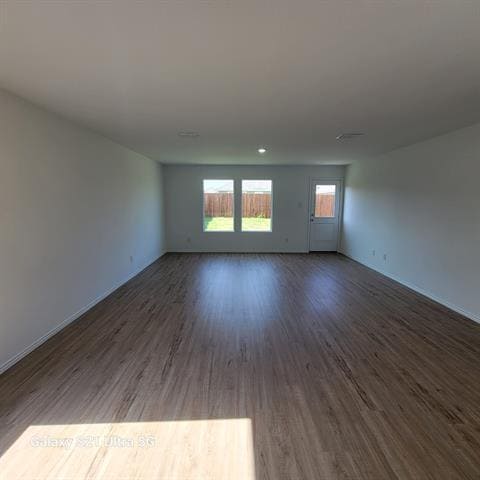 Photo - 318 Mahogany Ln