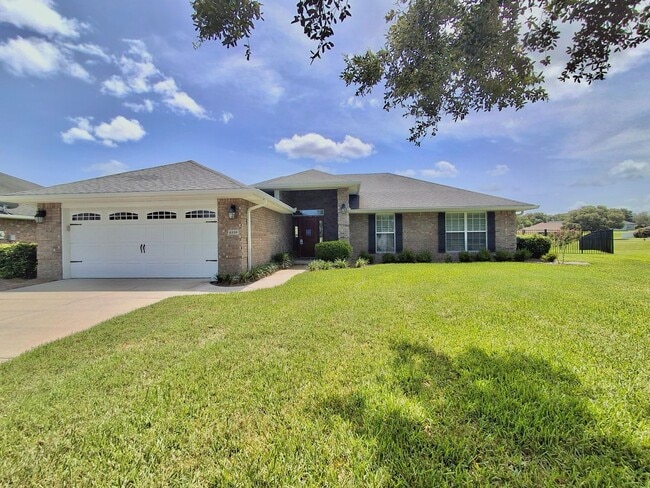 Spacious 4-Bedroom Brick Home in Preserve ... - Spacious 4-Bedroom Brick Home in Preserve ...