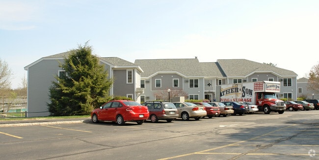 Photo - Tarrytown Road Apartments