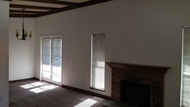 Photo - 6125 W Oakey Blvd