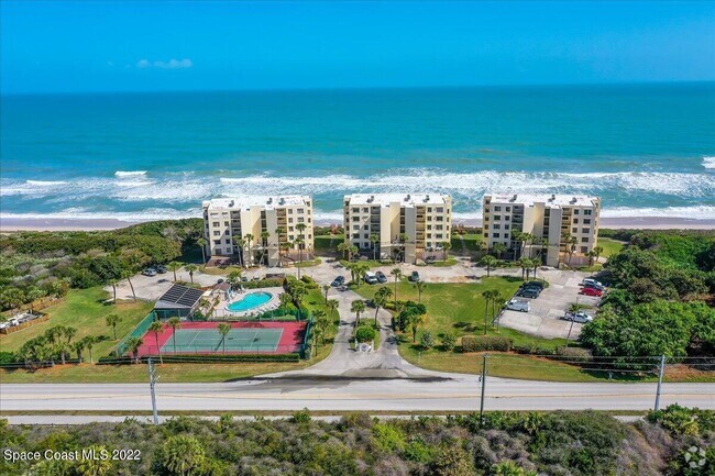 Building Photo - 6305 A1A Jimmy Buffett Mem Hwy Unit 142 Rental