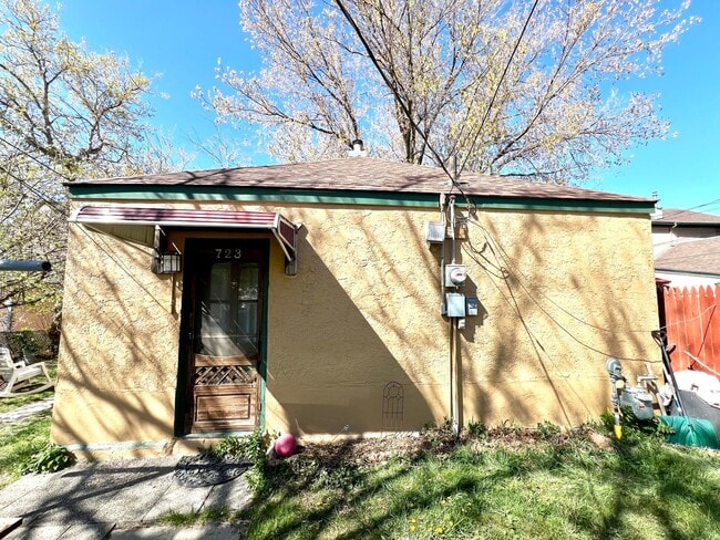 Building Photo - 721 11th Ave Unit 723 Rental