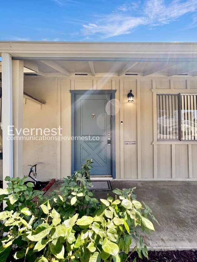Photo - Spacious 3 Bed, 2 Bath Home with Attached Garage! / Available Now!