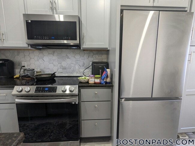 Photo - 2 Sutherland Rd Unit 51