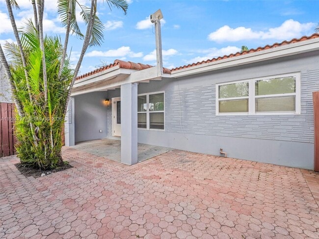 Photo - 1432 NE 5th Ave Unidad 1