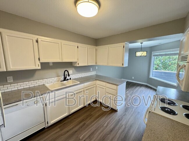 Photo - 14575 SW Walker Rd