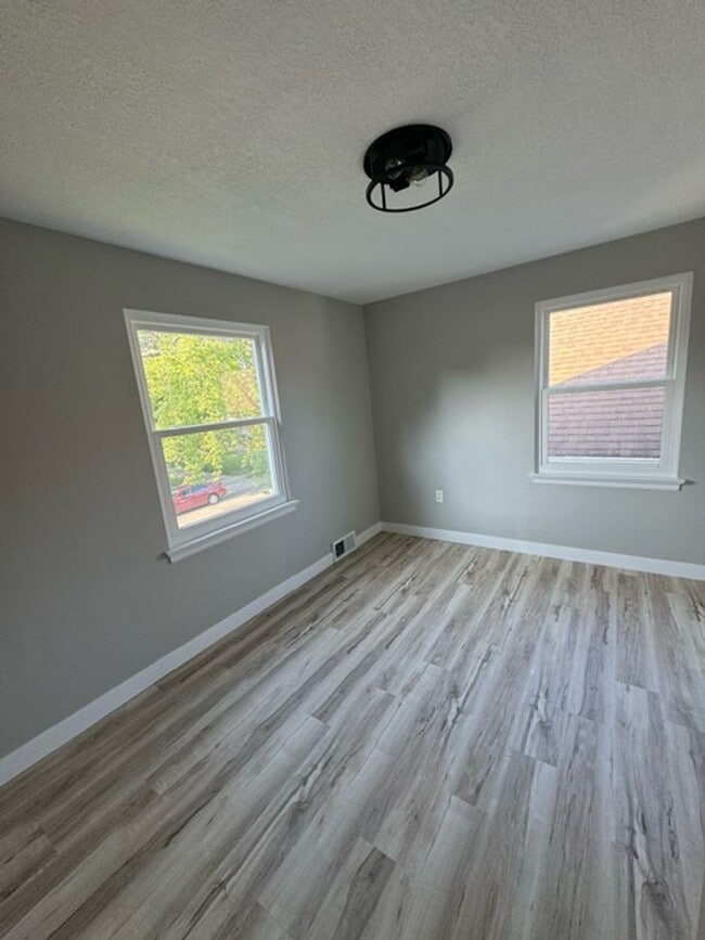 Photo - 2405 Carew St Unidad 2405 Carew