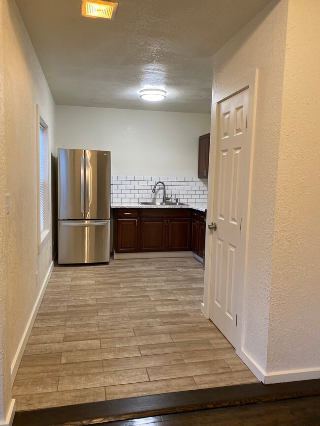 Photo - 639 16th St Unit 1