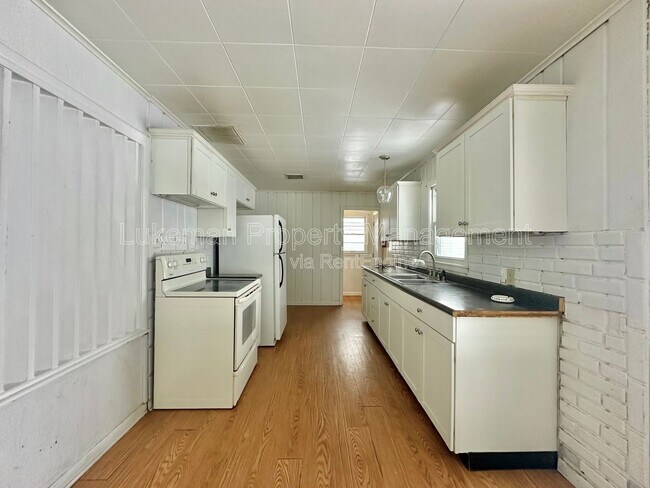 Photo - 833 Westmoreland Ave