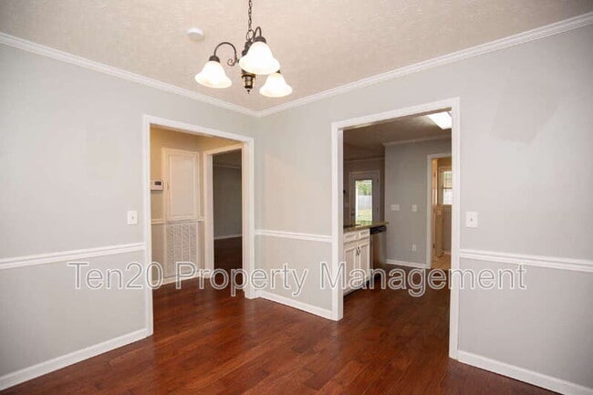 Photo - 776 Lee Rd 222