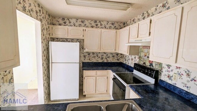 Photo - 230 Magnolia Plantation Ct