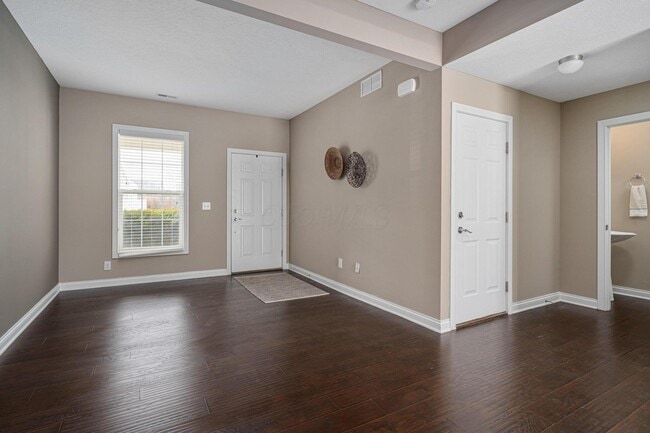 Photo - 6188 Brassie Ave Unidad 404