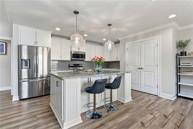 Building Photo - Available Soon!