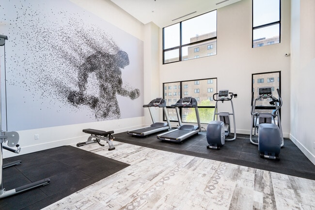 Photo - Myriade Condos for rent Ville Marie