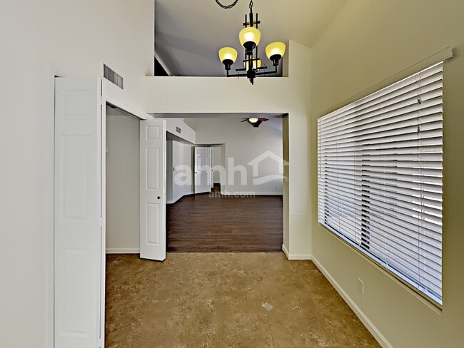 Photo - 11106 E Becker Ln