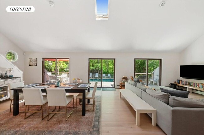 Photo - 43 Highlands Dr