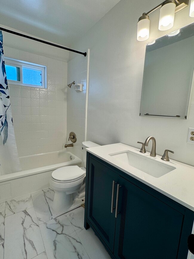 Photo - 17032 Falda Ave