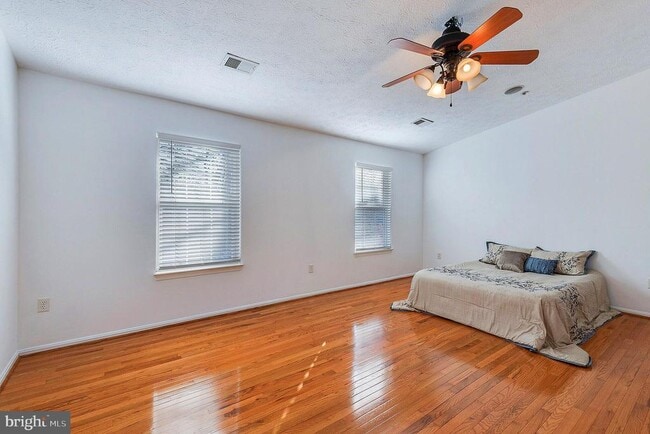 Photo - 8055 Brookstone Ct