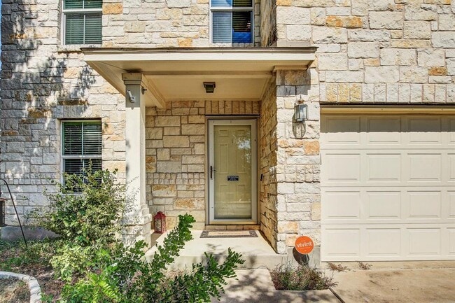 Photo - 215 Wildcat Dr