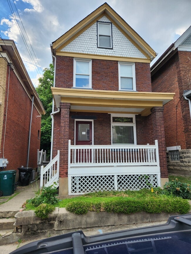Photo - 2217 Wheeler St