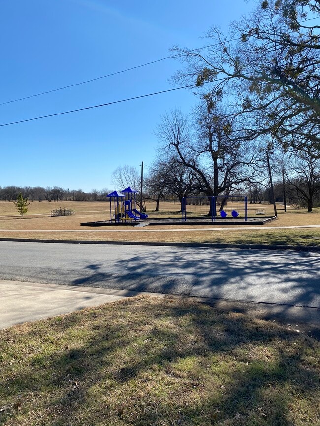 Photo - 1501 E Thomas St Unidad 1503