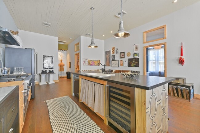 Photo - 1614 Avenue K