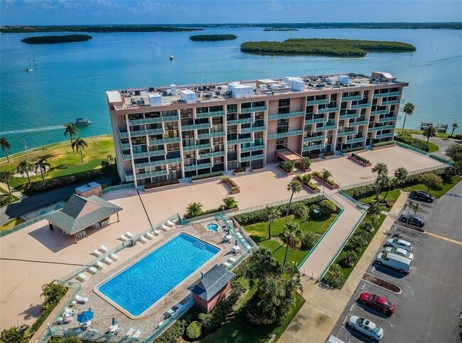 Photo - 1 Key Capri Unit 310E
