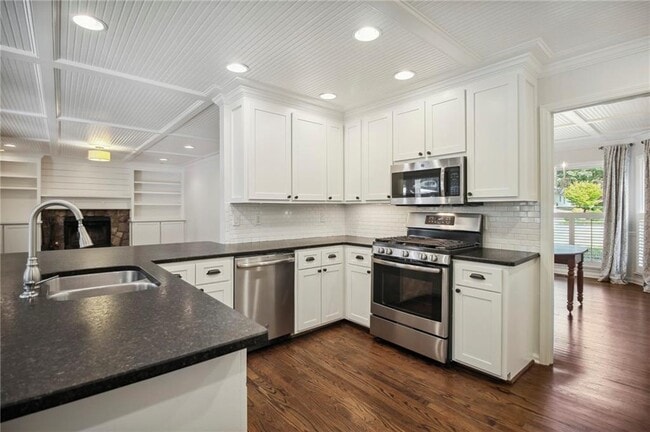 Photo - 4009 Dover Ave