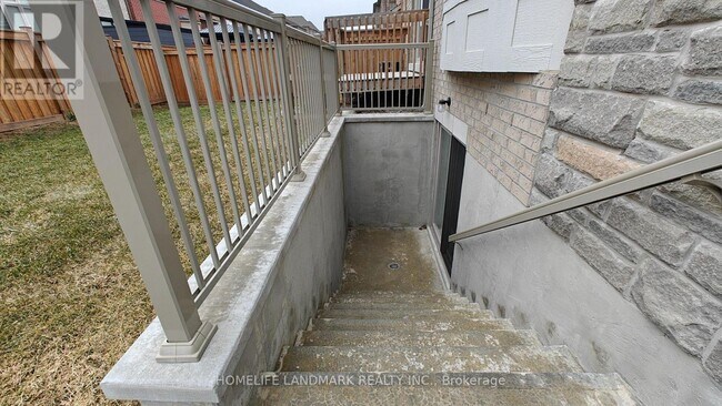 Photo - BSMT 82 MADOC PLACE