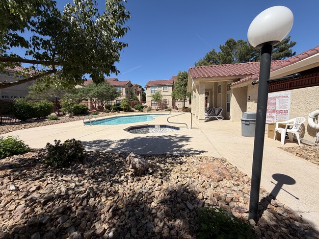 Piscina - 520 Arrowhead Trl Unidad 624