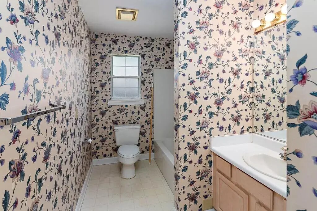 Photo - 639 Brockinton Pt