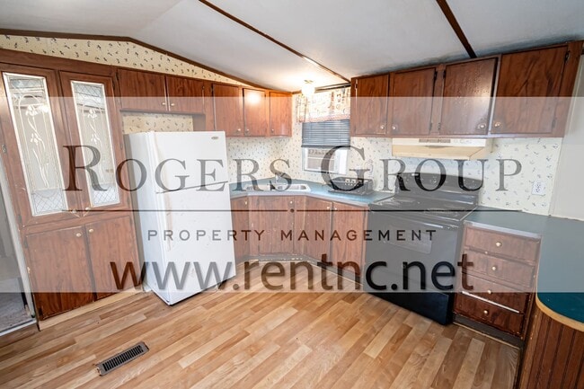 Photo - 112 Enchanted Dr