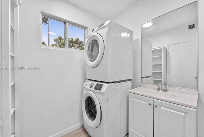 Photo - 3131 NW 60 St. # 0 MIAMI, FL 33142