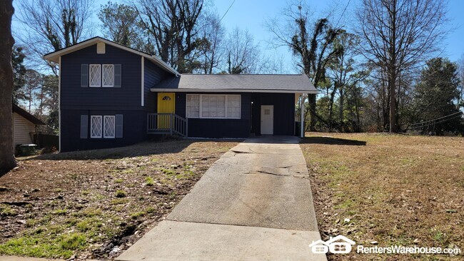Building Photo - 131 Oak Dr SW Rental