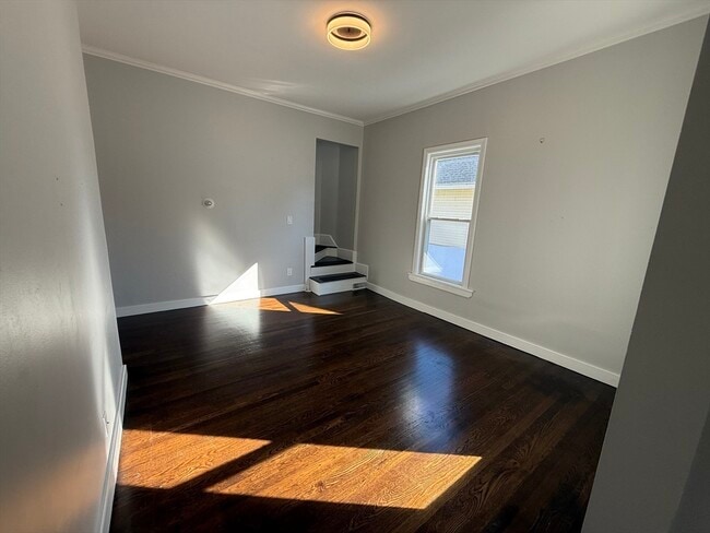 Photo - 30 Thornley St Unit 2