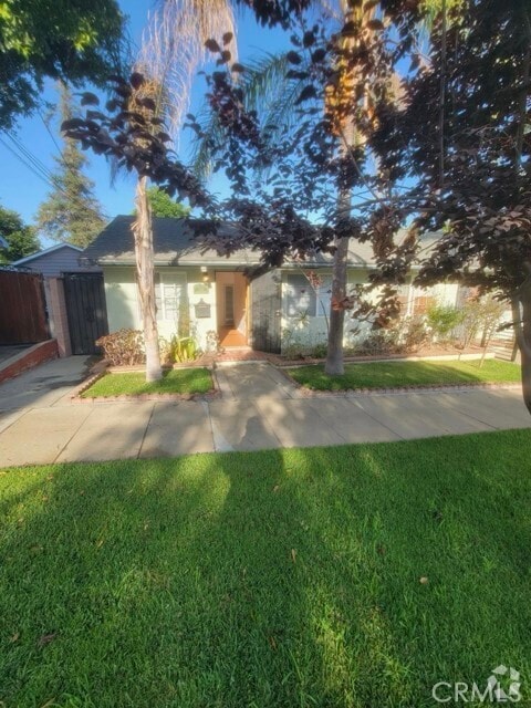 Building Photo - 1100 Winthrop Dr Rental